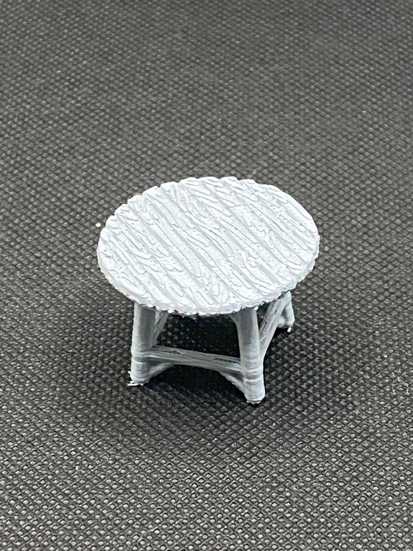 Drunken Imp Inn - Table and chairs