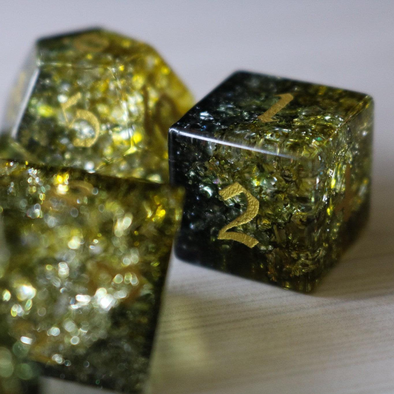 Dark Sun (Green And Yellow) Forge Fire Glass DND Dice Set