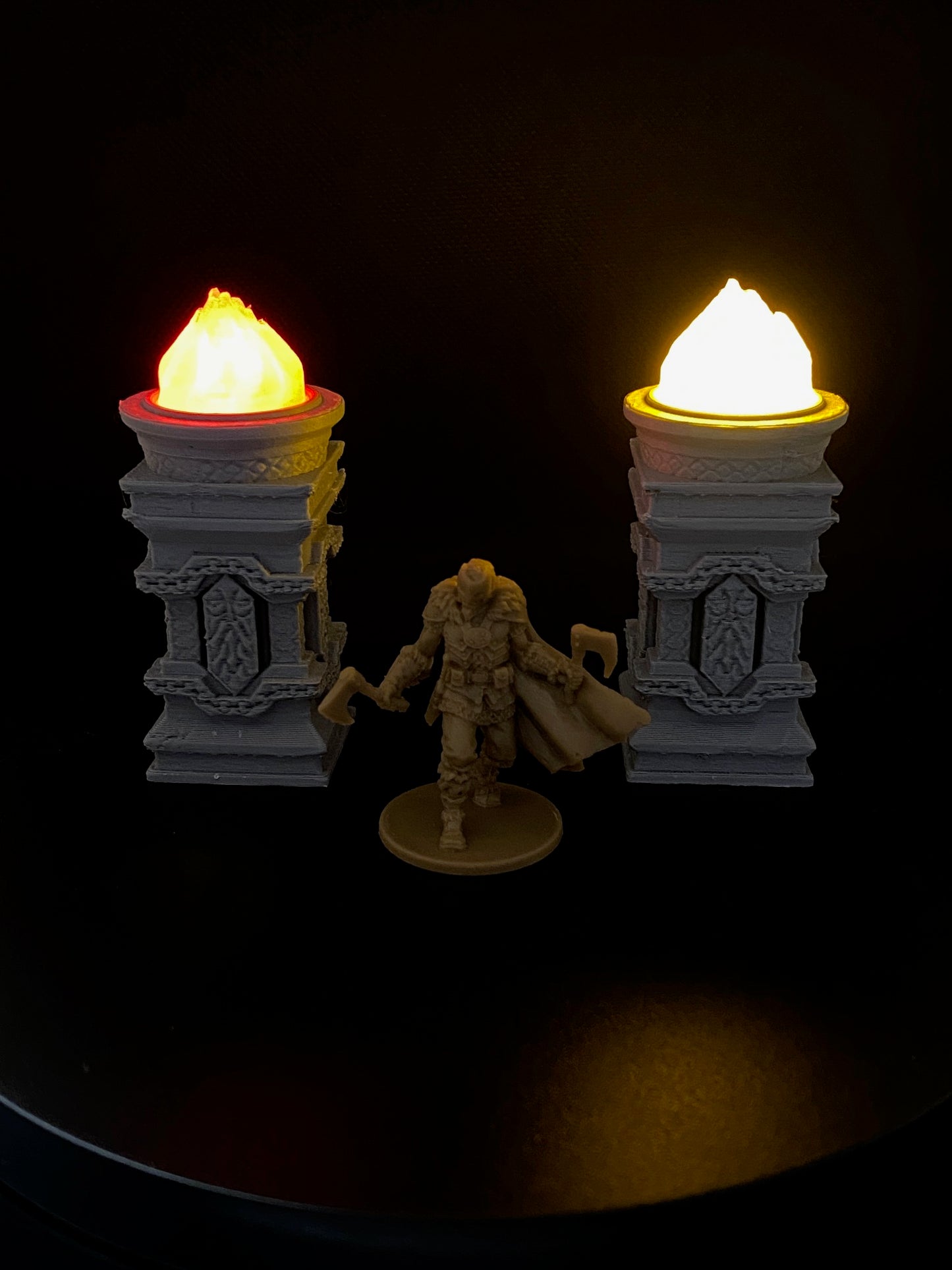 Moonshine Miniatures - LED Scatter Terrain - Dwarven Columns