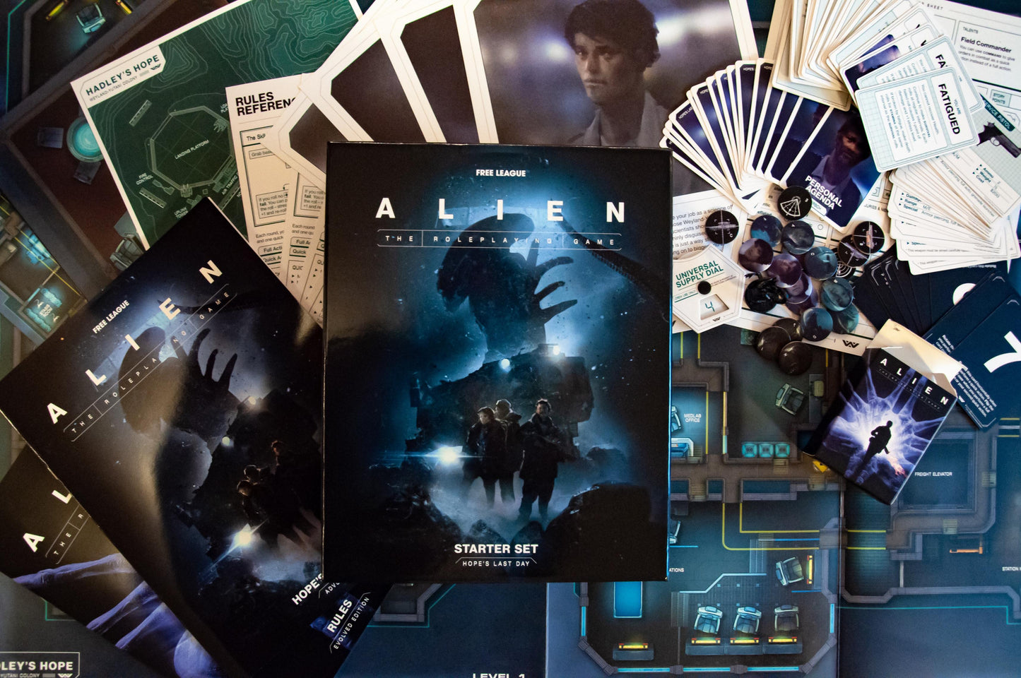 ALIEN Evolved RPG: Hope's Last Day Starter Set