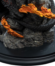 Load image into Gallery viewer, WETA Workshop Polystone - Lord of the Rings - the Balrog (Classic Series)

